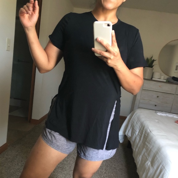 Fabletics tee - Picture 4 of 4